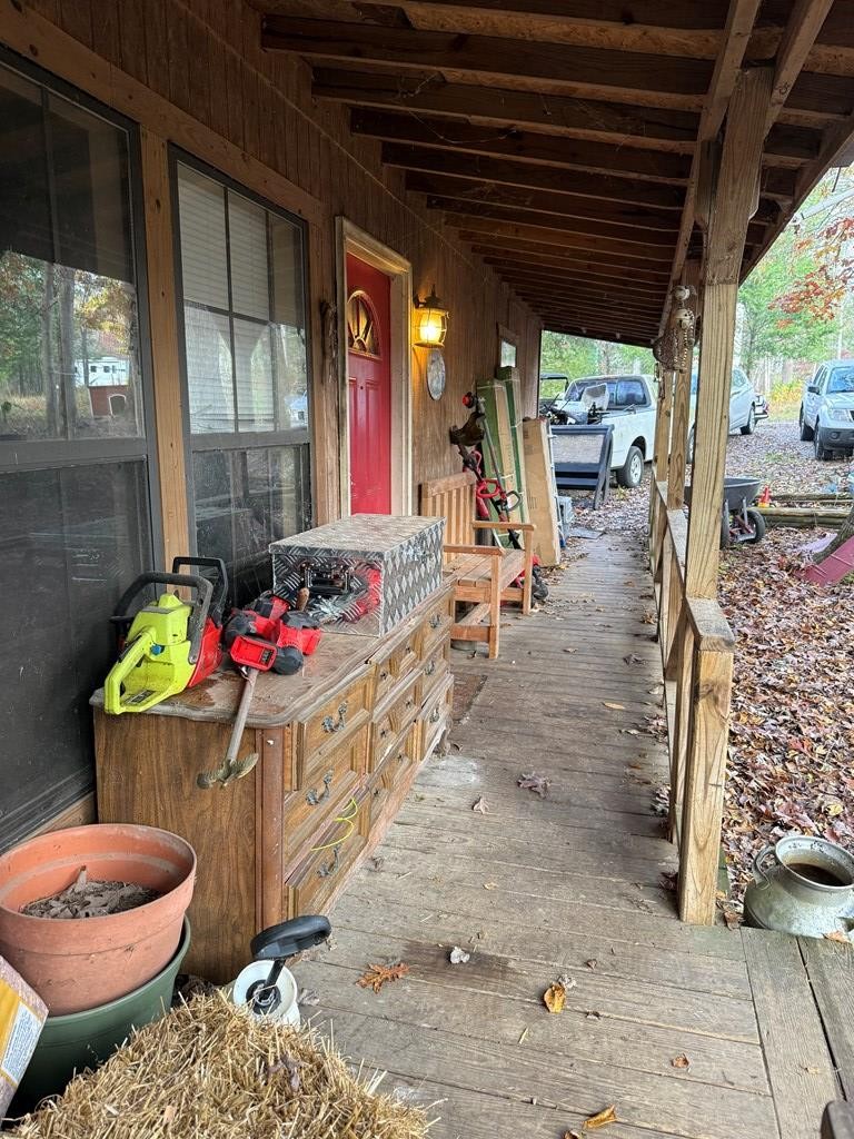 211 Crockett Lake Dr