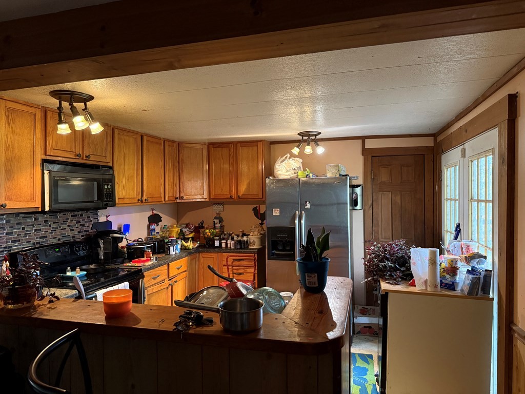 211 Crockett Lake Dr