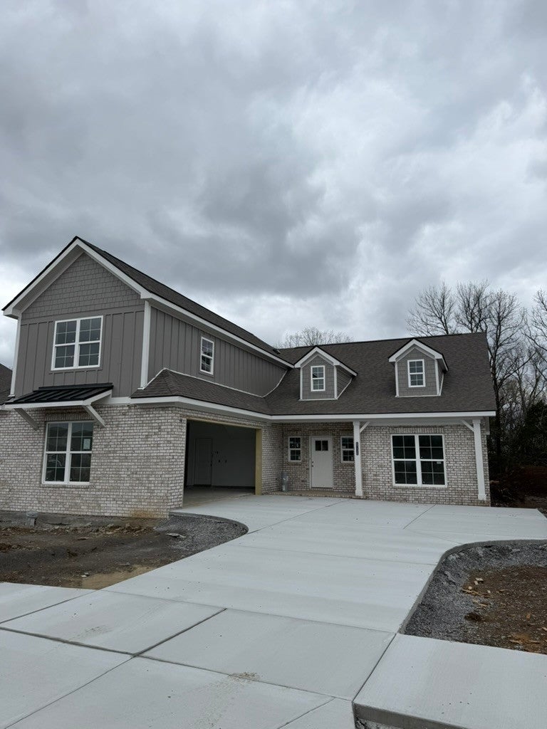 3-bed listing at 6708 Bonnafair Drive, Hermitage