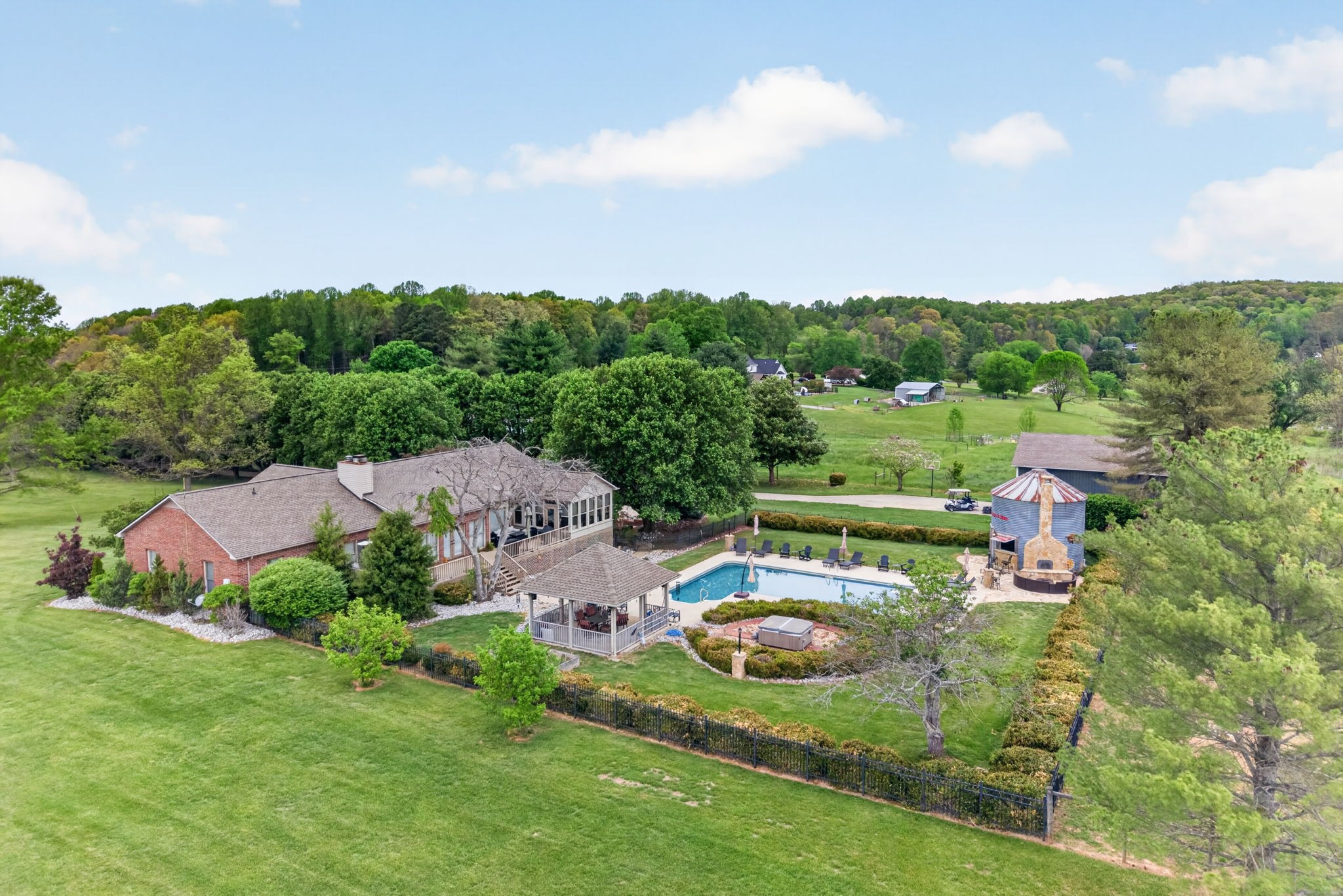 2235 Hidden Cove Rd, Cookeville, TN, 38506, USA, 6 Bedrooms Bedrooms, ,3 BathroomsBathrooms,Residential,Active,2235 Hidden Cove Rd,3182512