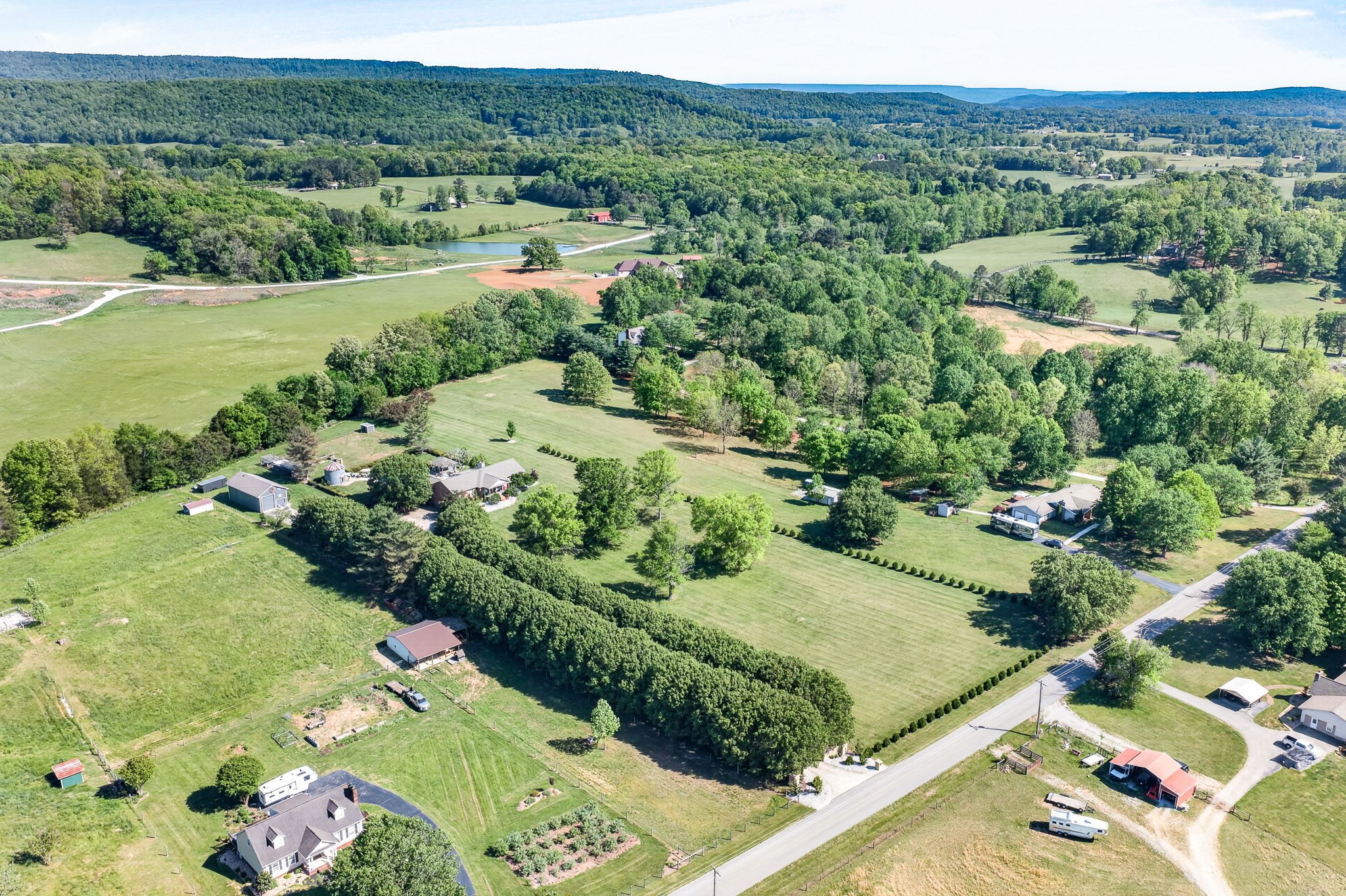 2235 Hidden Cove Rd, Cookeville, TN, 38506, USA, 6 Bedrooms Bedrooms, ,3 BathroomsBathrooms,Residential,Active,2235 Hidden Cove Rd,3182512