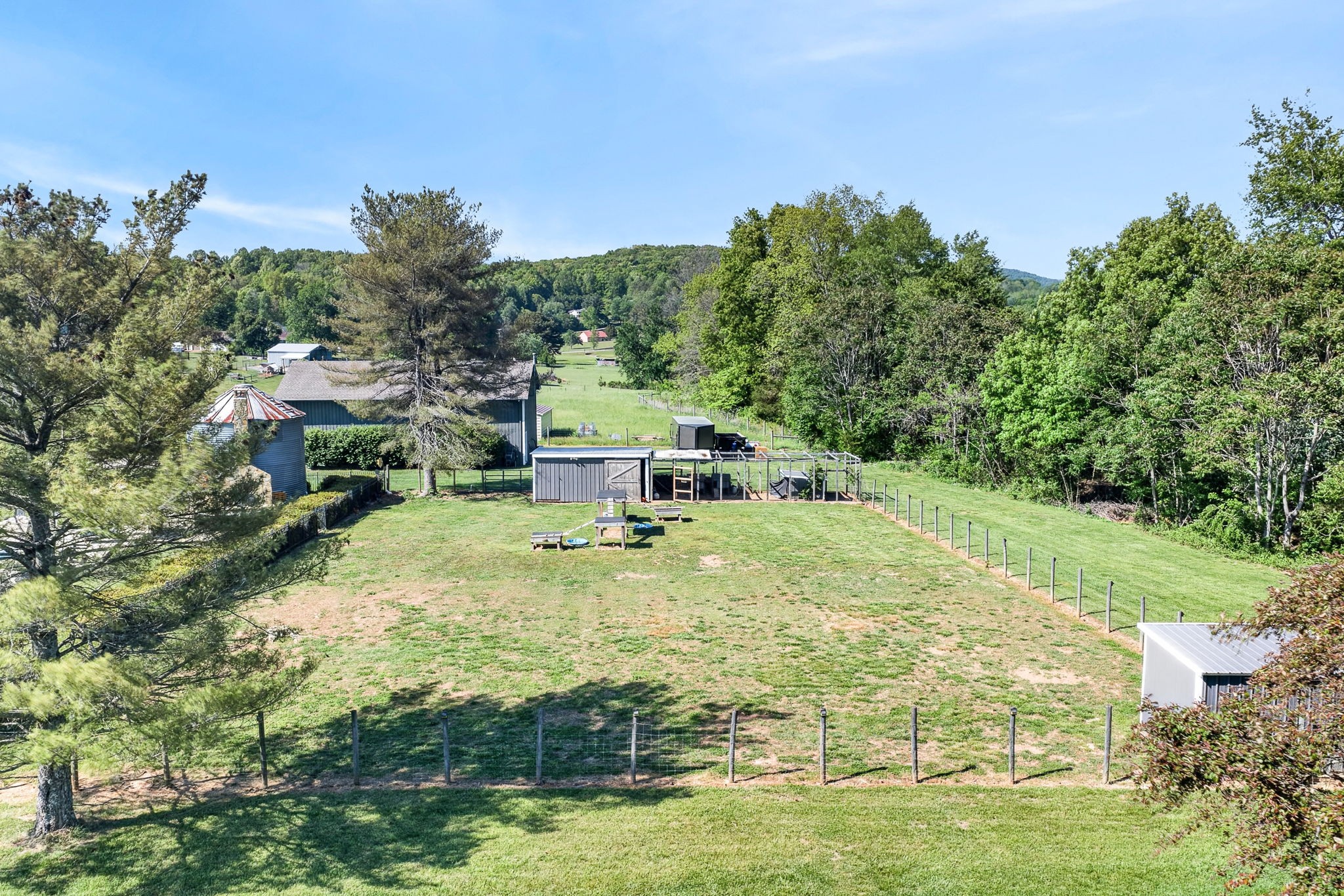 2235 Hidden Cove Rd, Cookeville, TN, 38506, USA, 6 Bedrooms Bedrooms, ,3 BathroomsBathrooms,Residential,Active,2235 Hidden Cove Rd,3182512