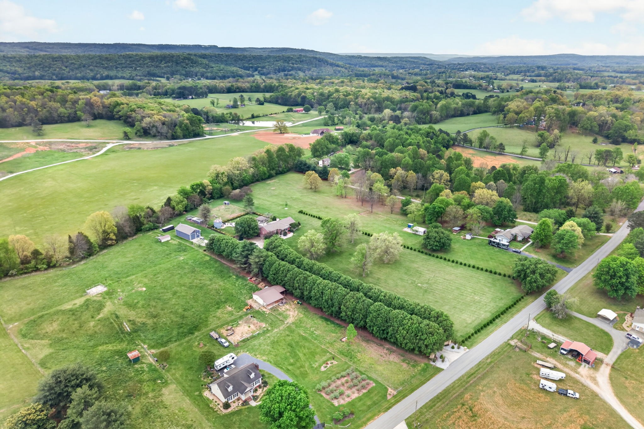 2235 Hidden Cove Rd, Cookeville, TN, 38506, USA, 6 Bedrooms Bedrooms, ,3 BathroomsBathrooms,Residential,Active,2235 Hidden Cove Rd,3182512