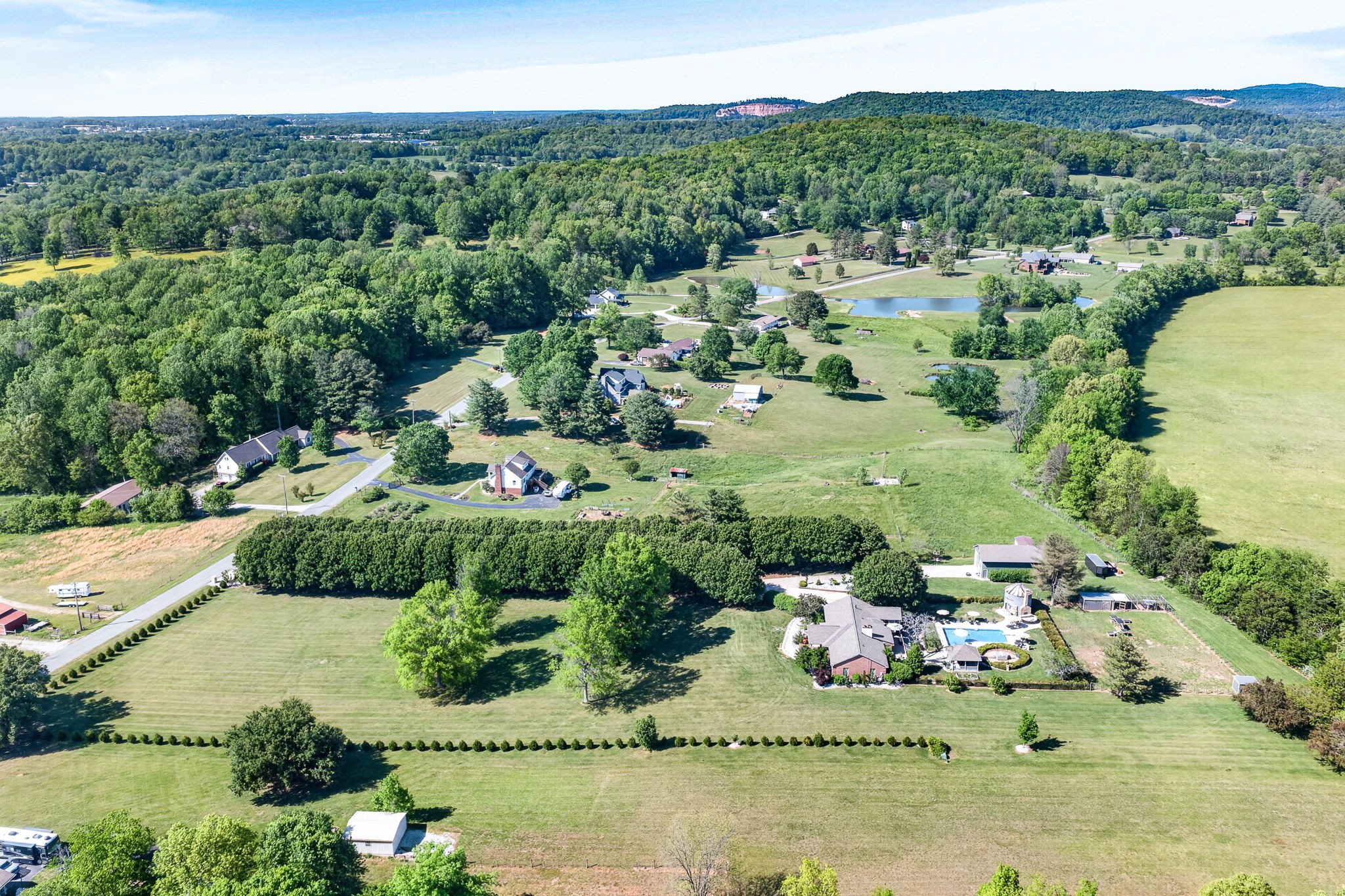 2235 Hidden Cove Rd, Cookeville, TN, 38506, USA, 6 Bedrooms Bedrooms, ,3 BathroomsBathrooms,Residential,Active,2235 Hidden Cove Rd,3182512