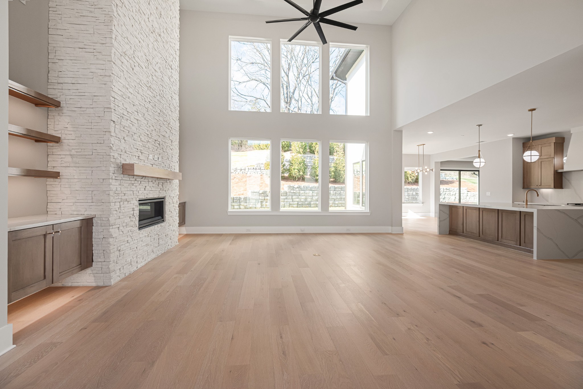 1835 Dartmouth Drive