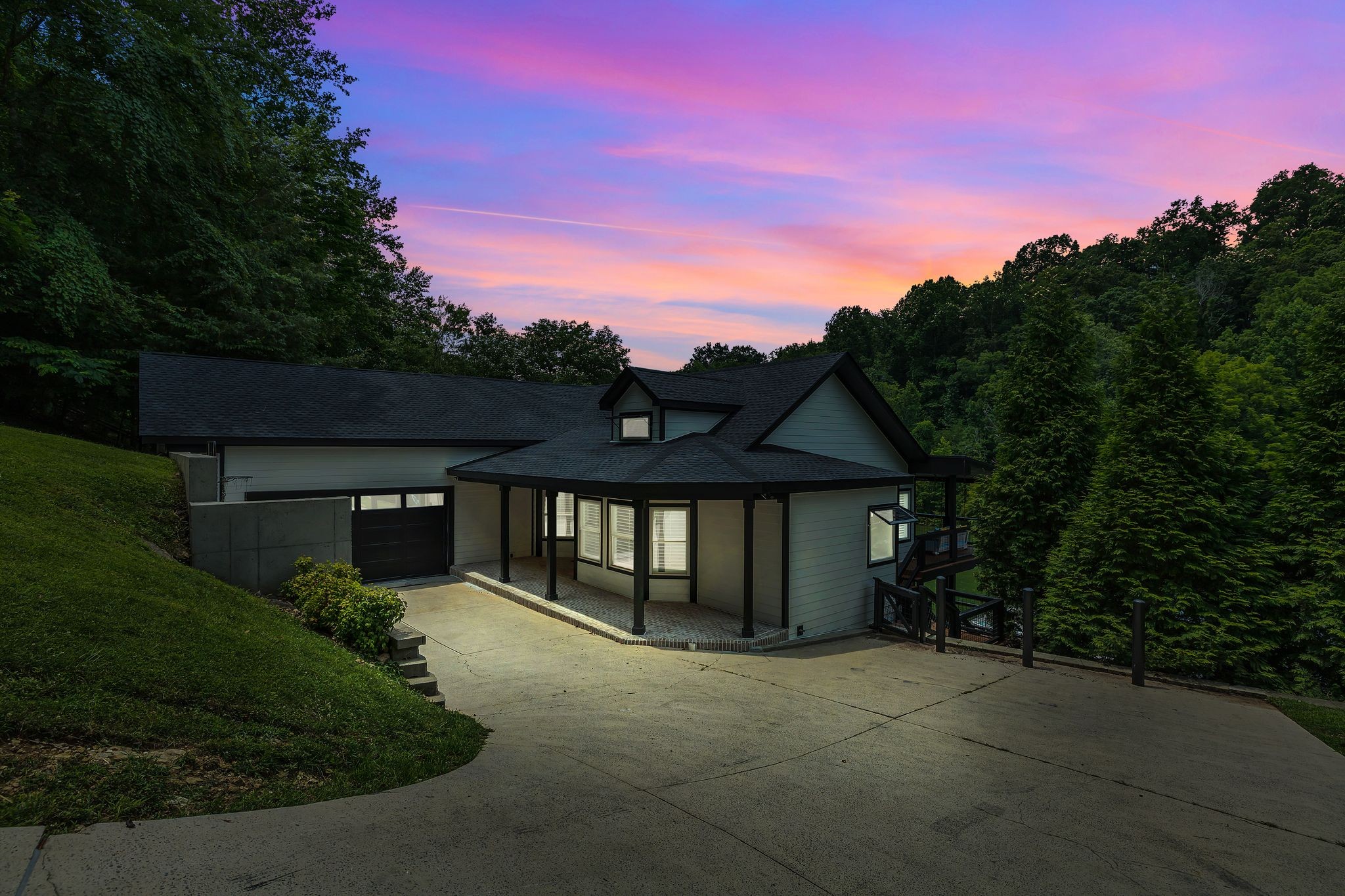 36 Chestnut St
