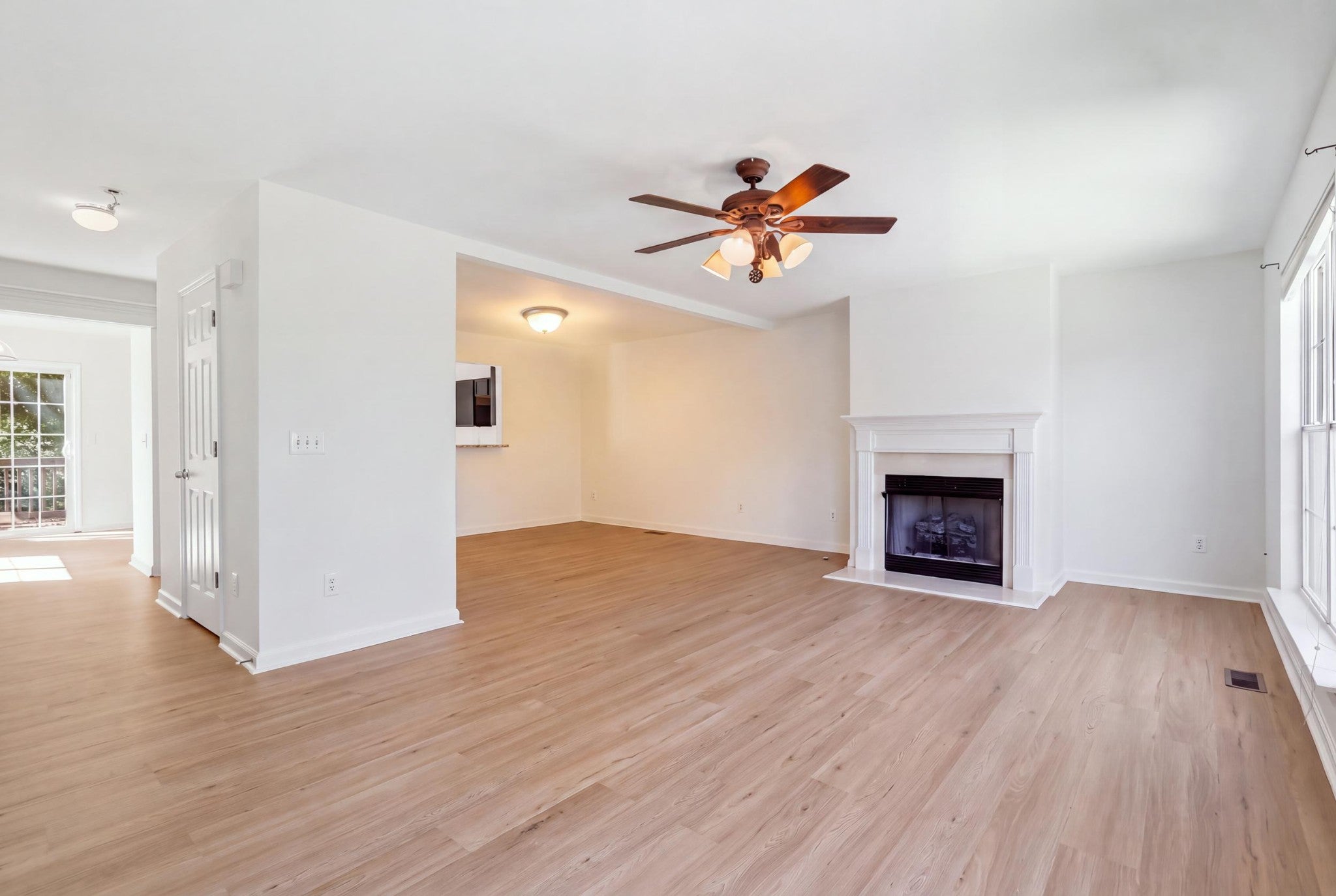 477 Huntington Ridge Dr