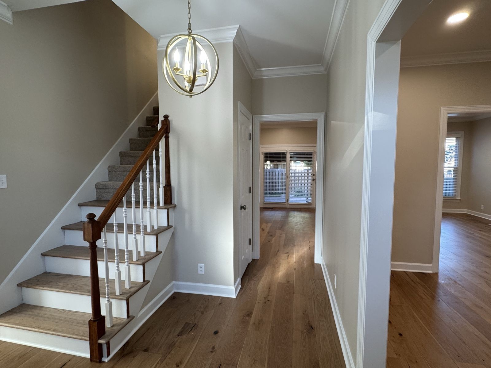232 Scotsman Ln
