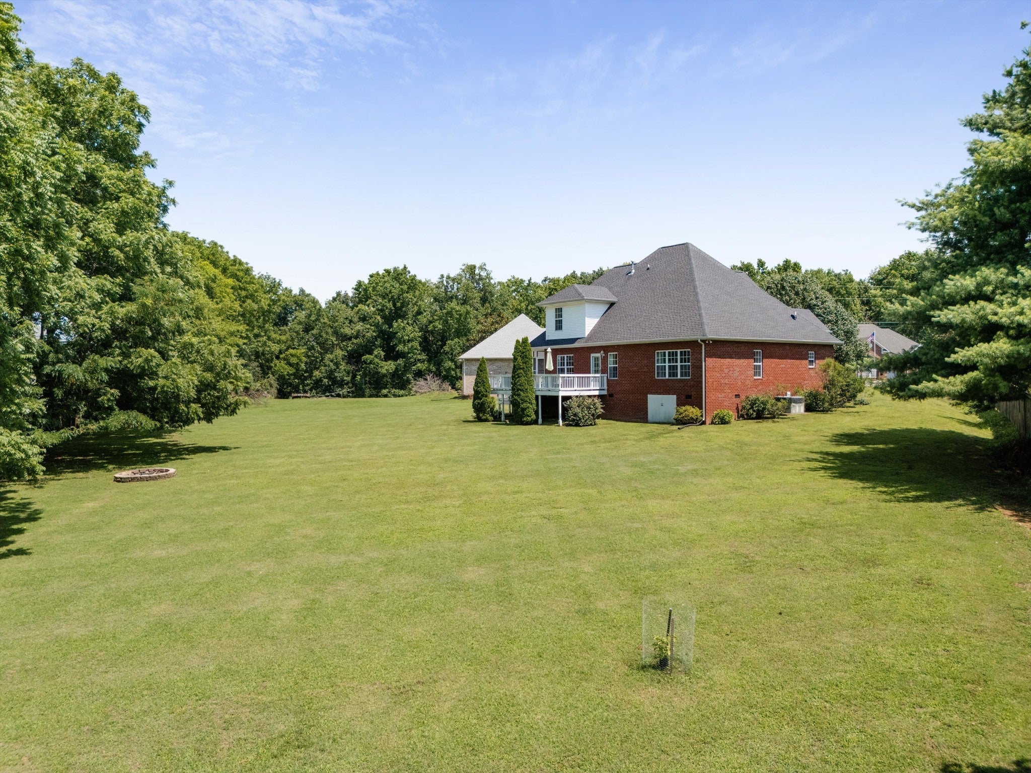 1502 Foxhaven Ct