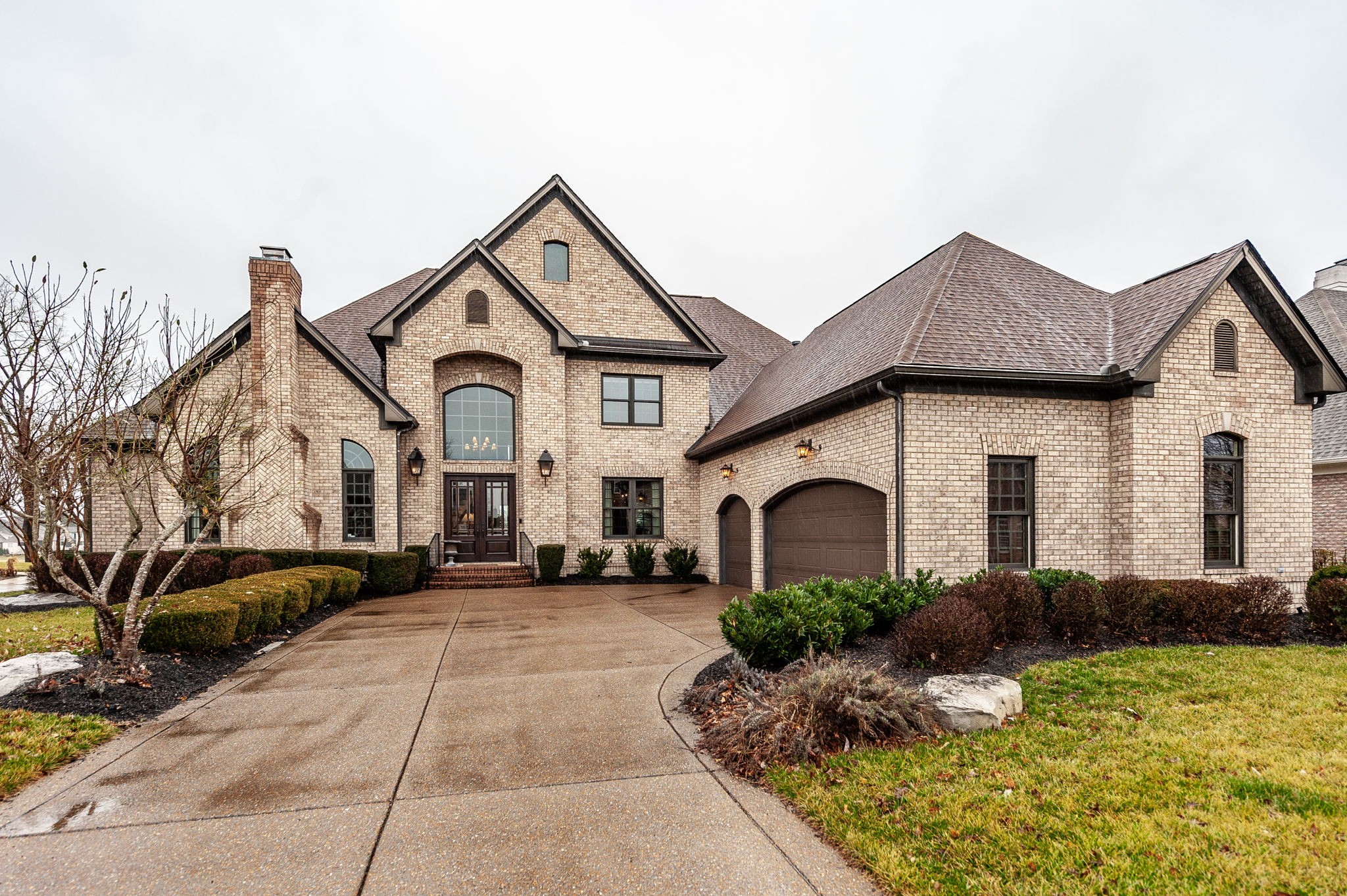1225 Chloe Dr
