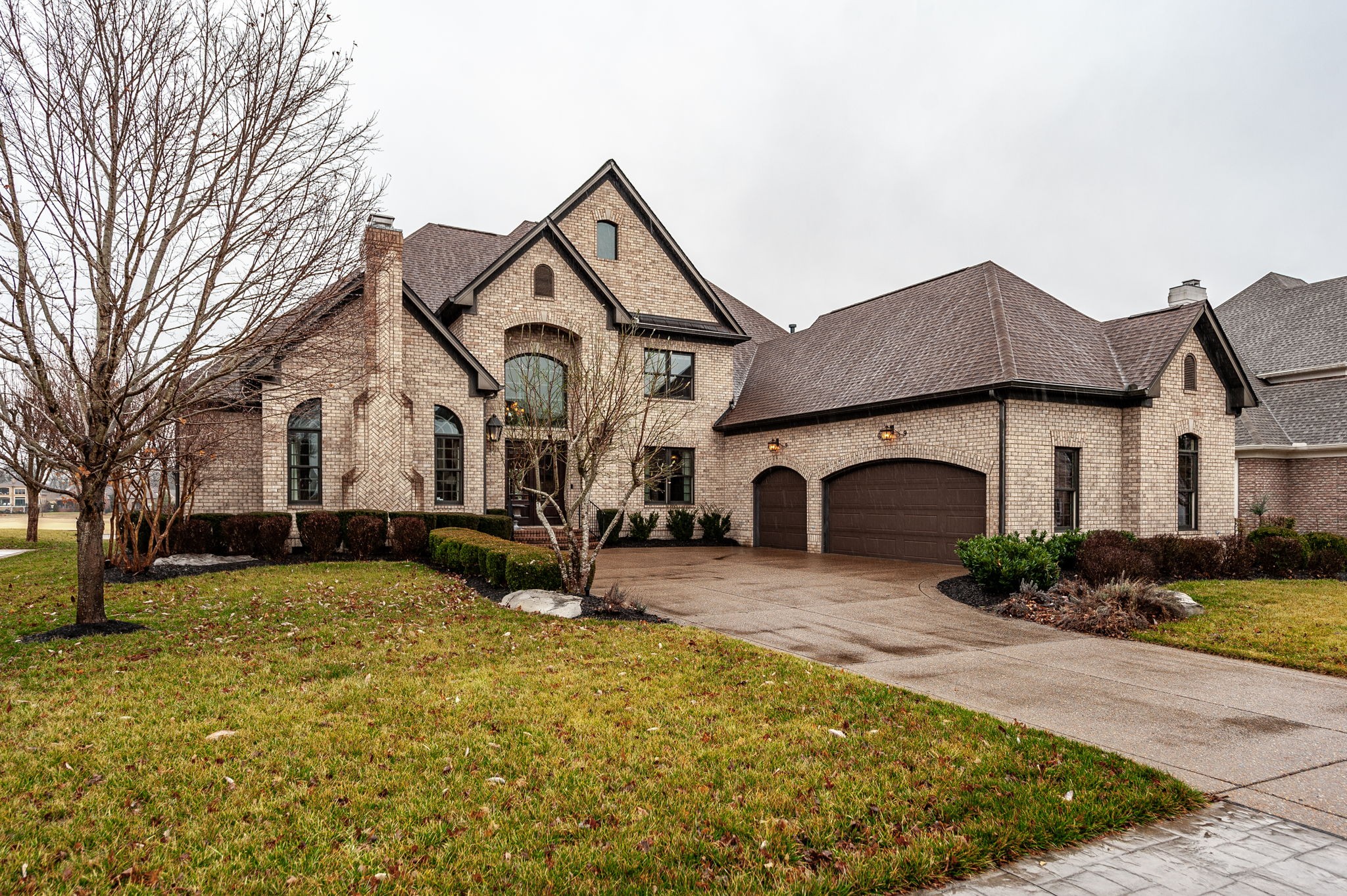 1225 Chloe Dr