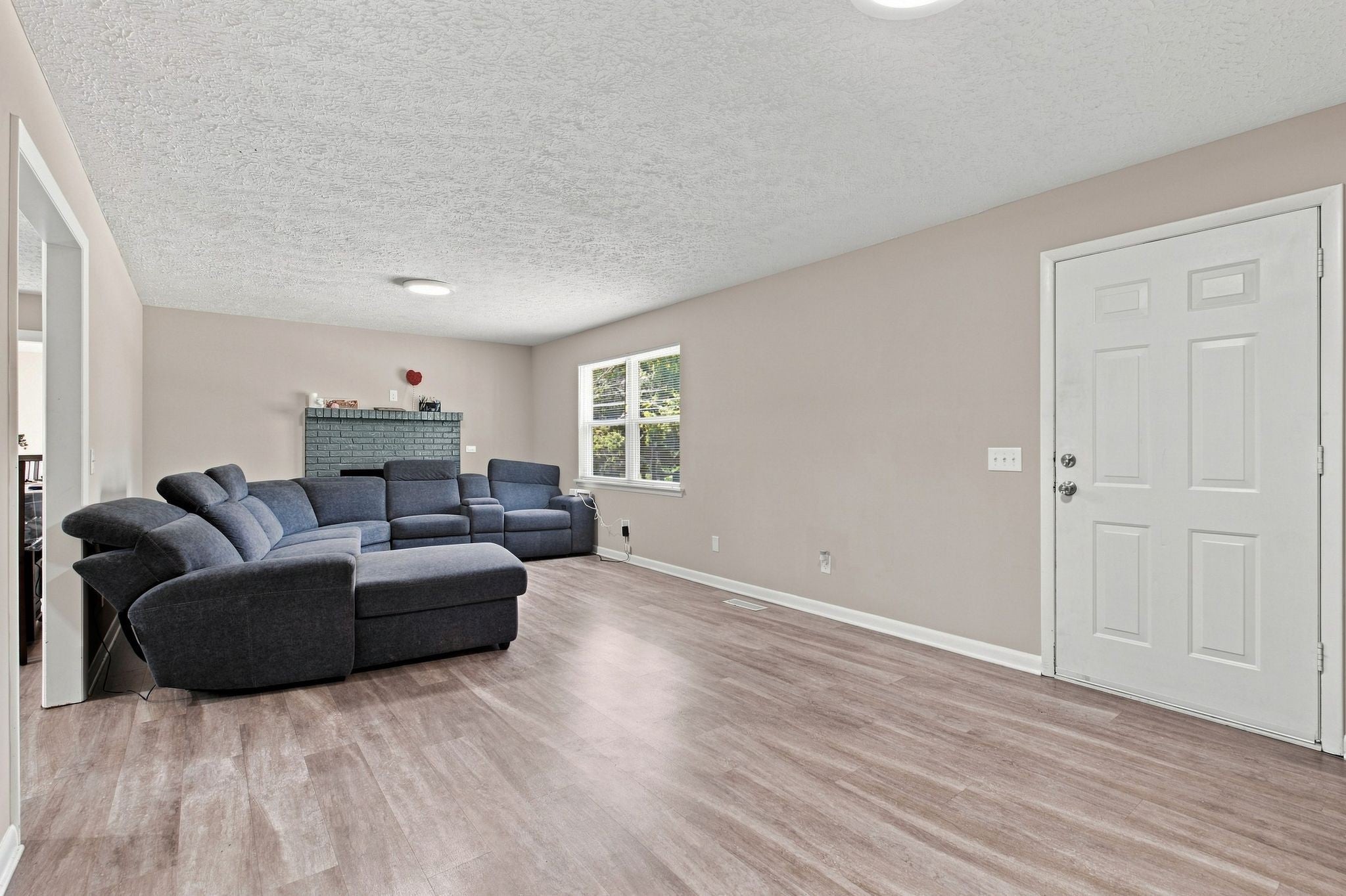 147 Medearis Dr