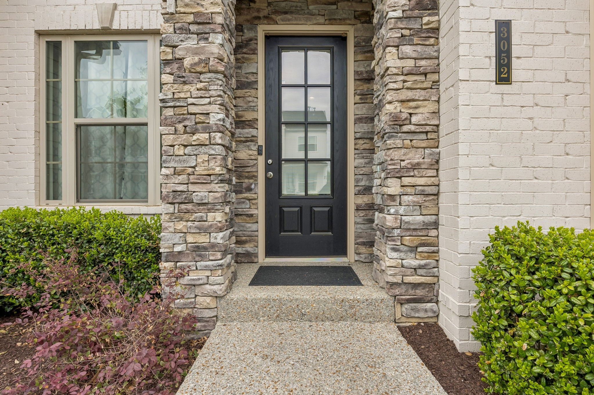 3052 Flowing Creek Dr