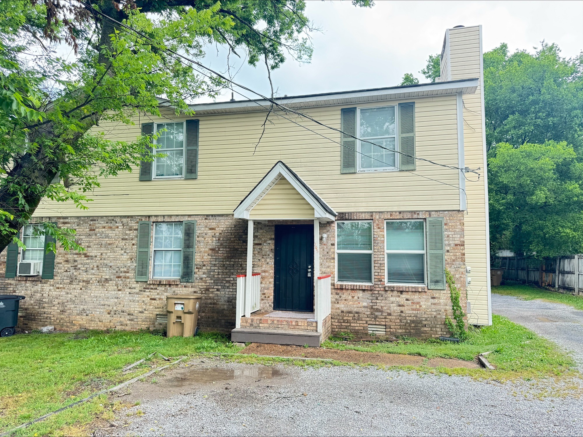 705 Neelys Bend Rd