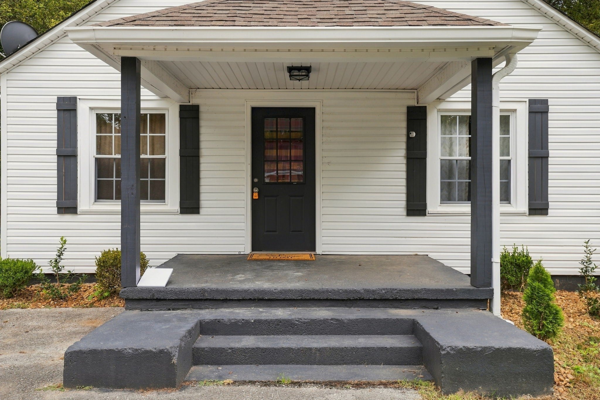 417 Laura Ave