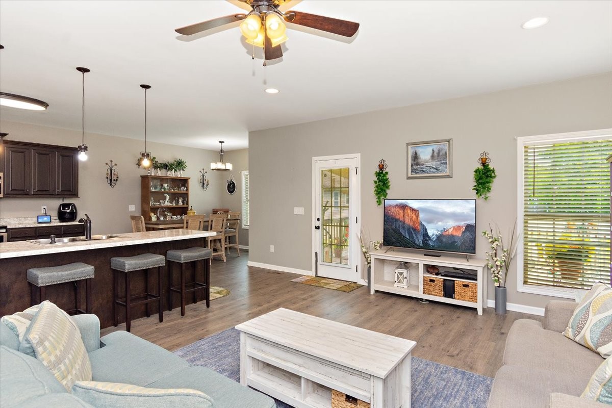103 Bush Cir