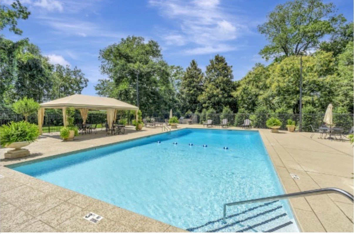 4215 Harding Pike 503