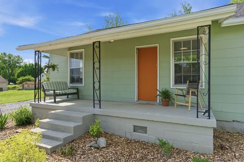 Photo of 1724 Hanover Rd, Nashville, TN 37216 (MLS # 3179380)