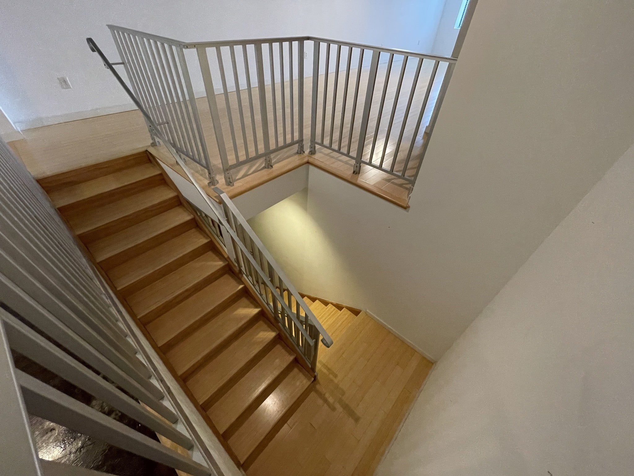 239 5th Ave N 202