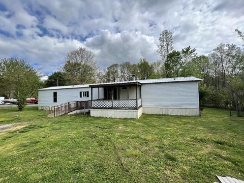 2987 New Bushy Branch Rd E Manchester TN 37355