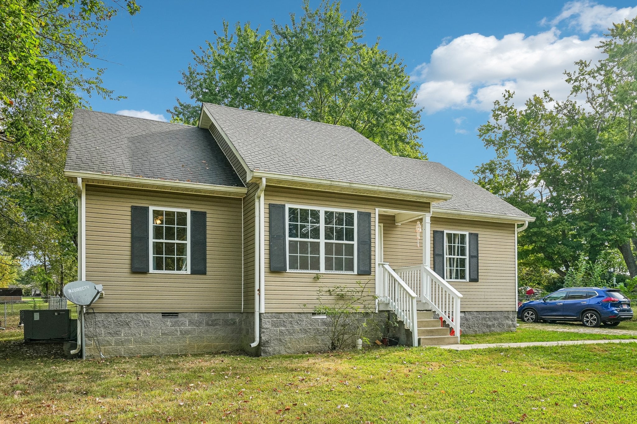 2027 Old Greenbrier Pike