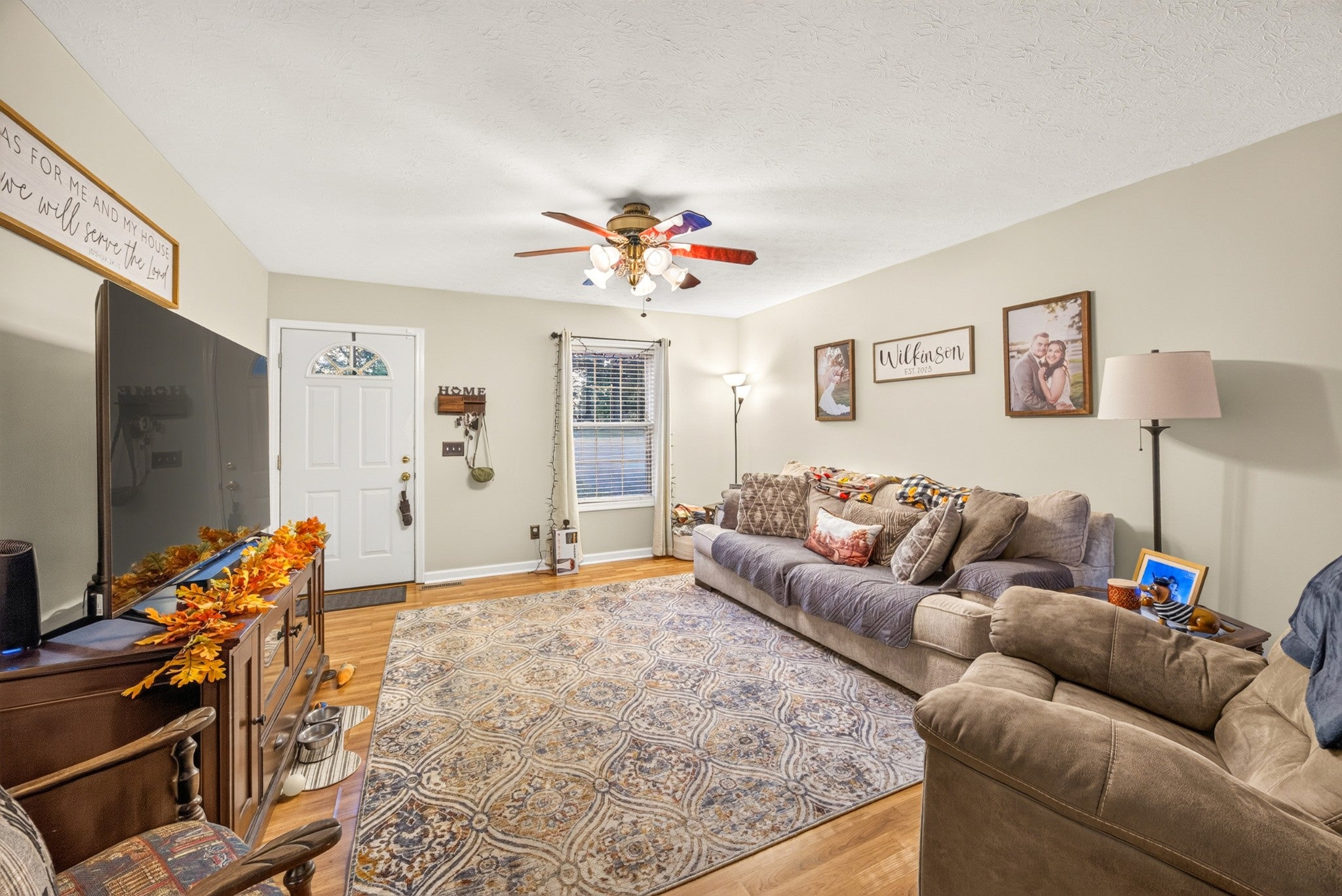 3733 Shady Oak Cir
