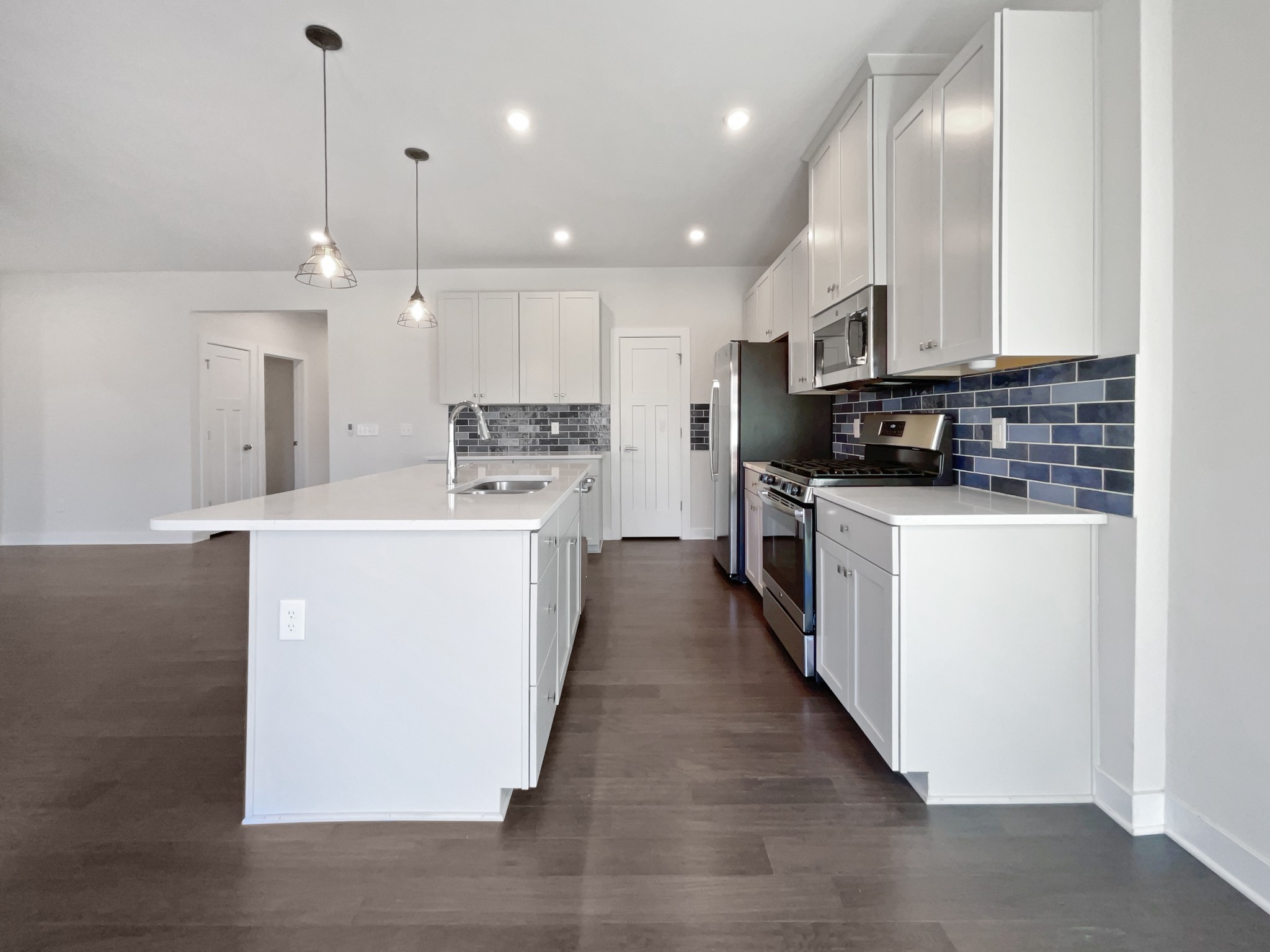 Brentwood, Tennessee 37027, United States, 4 Bedrooms Bedrooms, ,3 BathroomsBathrooms,Residential,Pending,101242