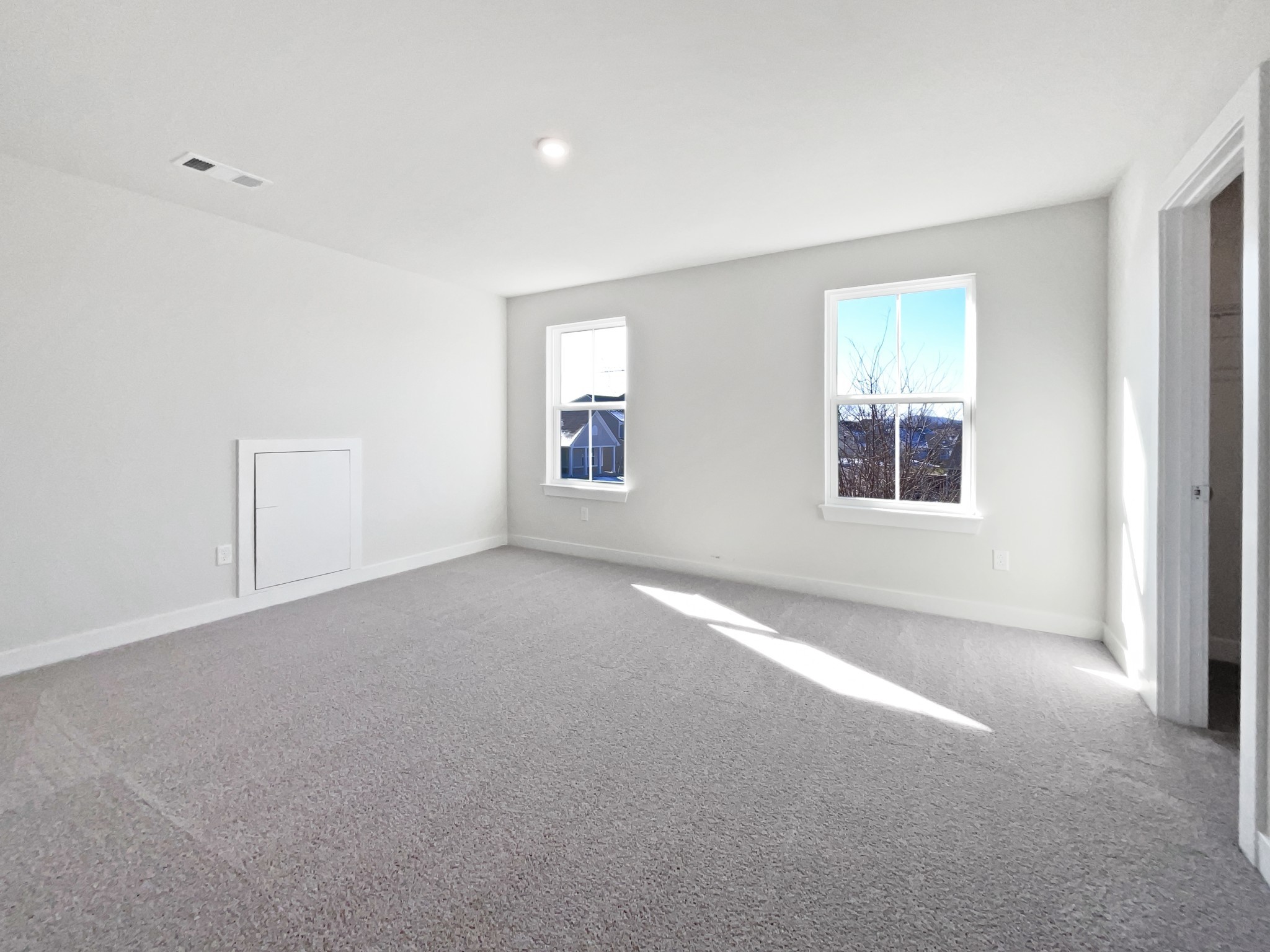 Brentwood, Tennessee 37027, United States, 4 Bedrooms Bedrooms, ,3 BathroomsBathrooms,Residential,Pending,101242