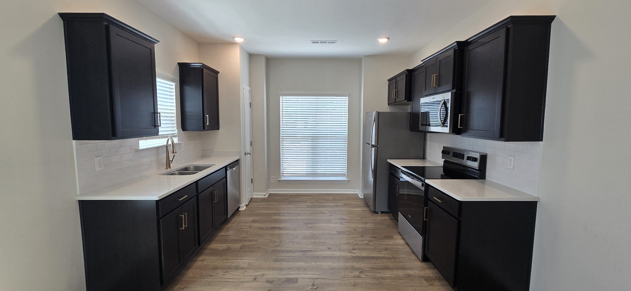5158 Pace Park Cir