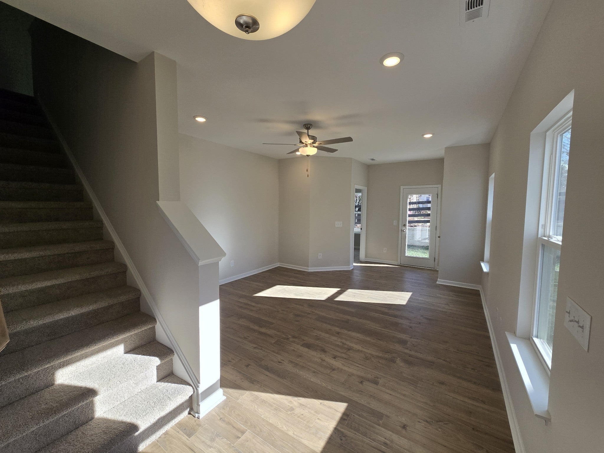 5158 Pace Park Cir