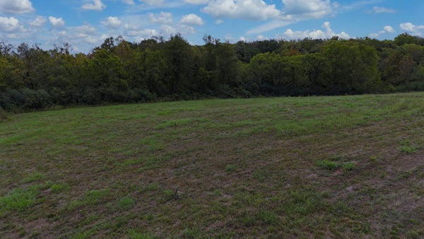 2403 STEVE DR, COLUMBIA, TN 38401 - Image eab3e1f10dd42e16bd6f5f558f30f1c5/2074117889