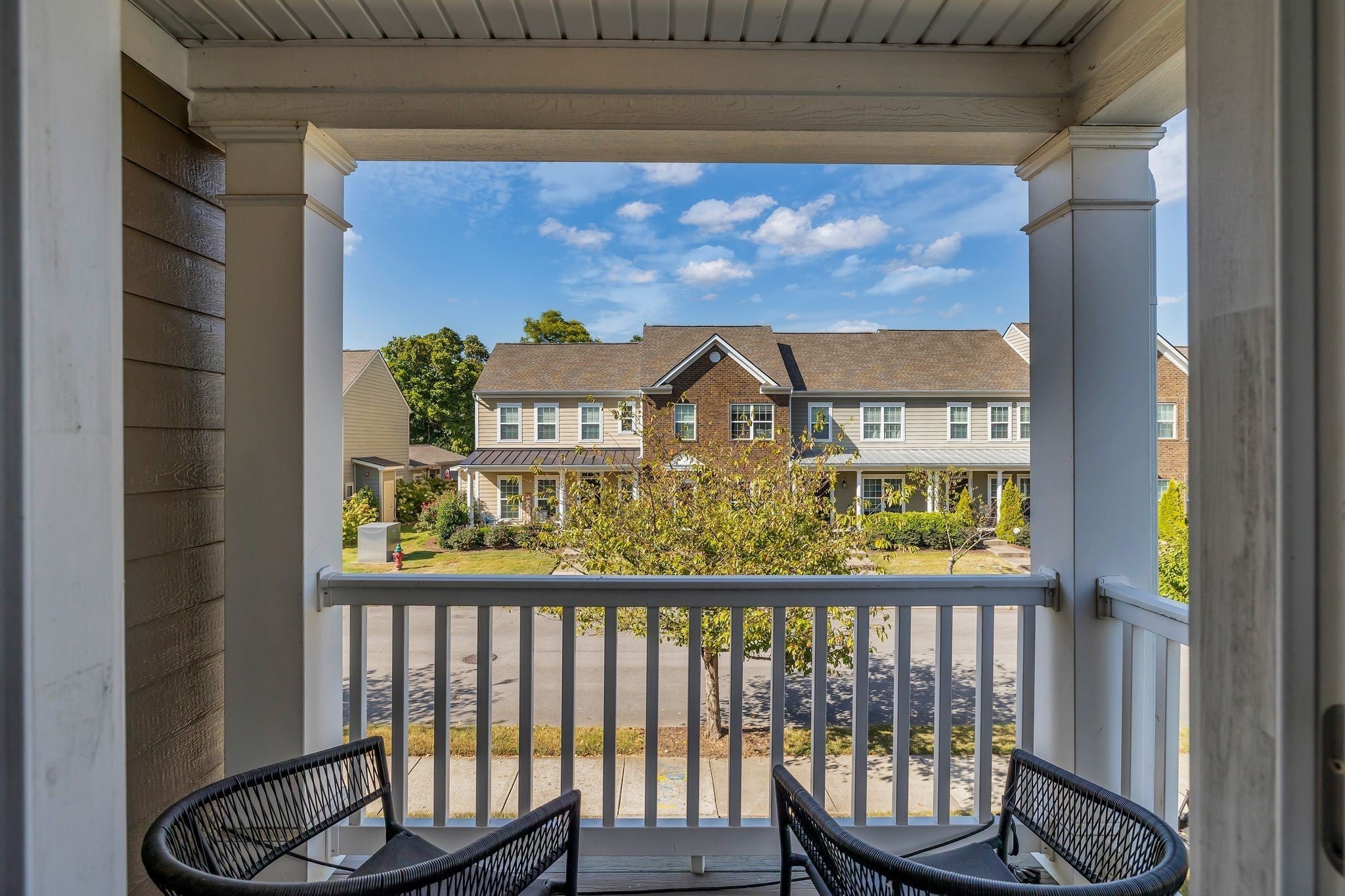 2091 Hemlock Dr