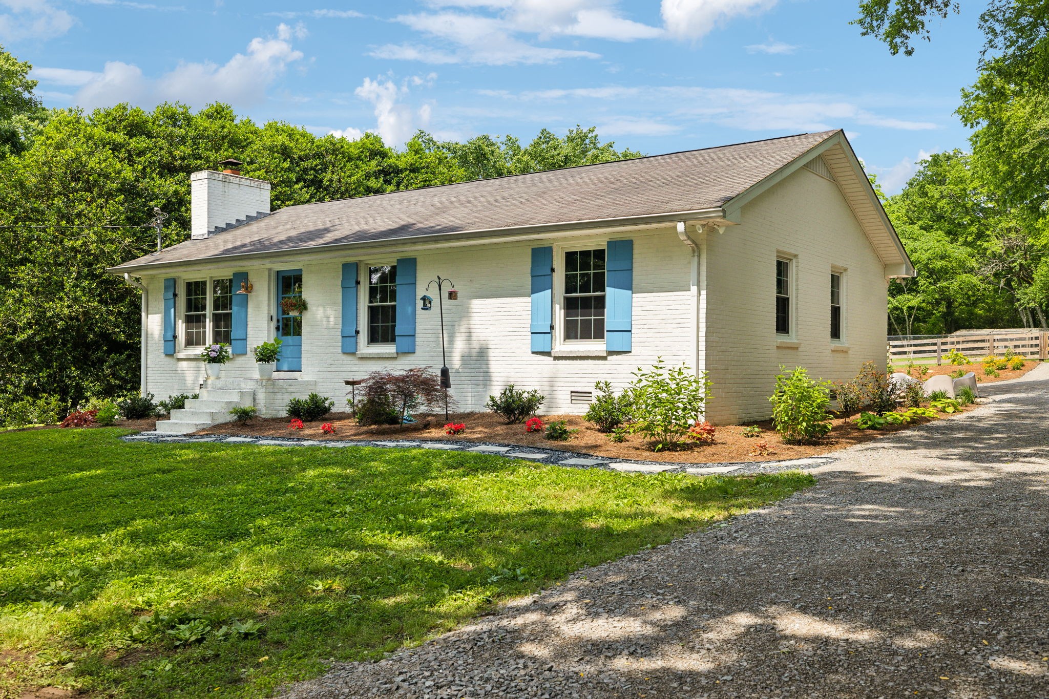 8757 Horton Hwy