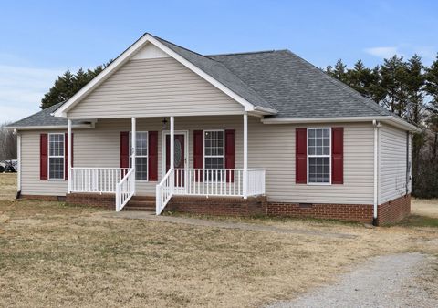 97 McAlister Rd Fayetteville TN 37334