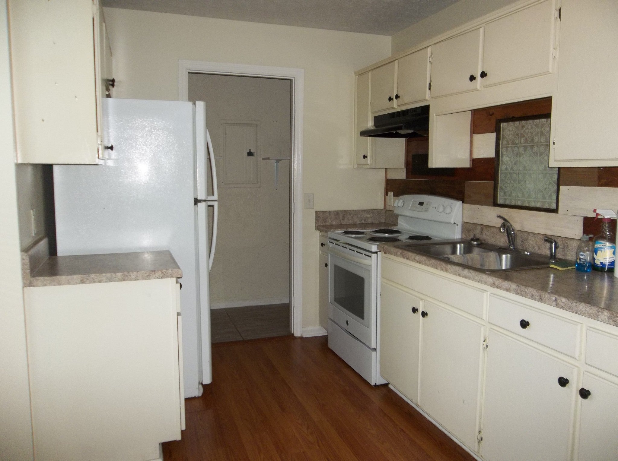 215 Ensley Ave