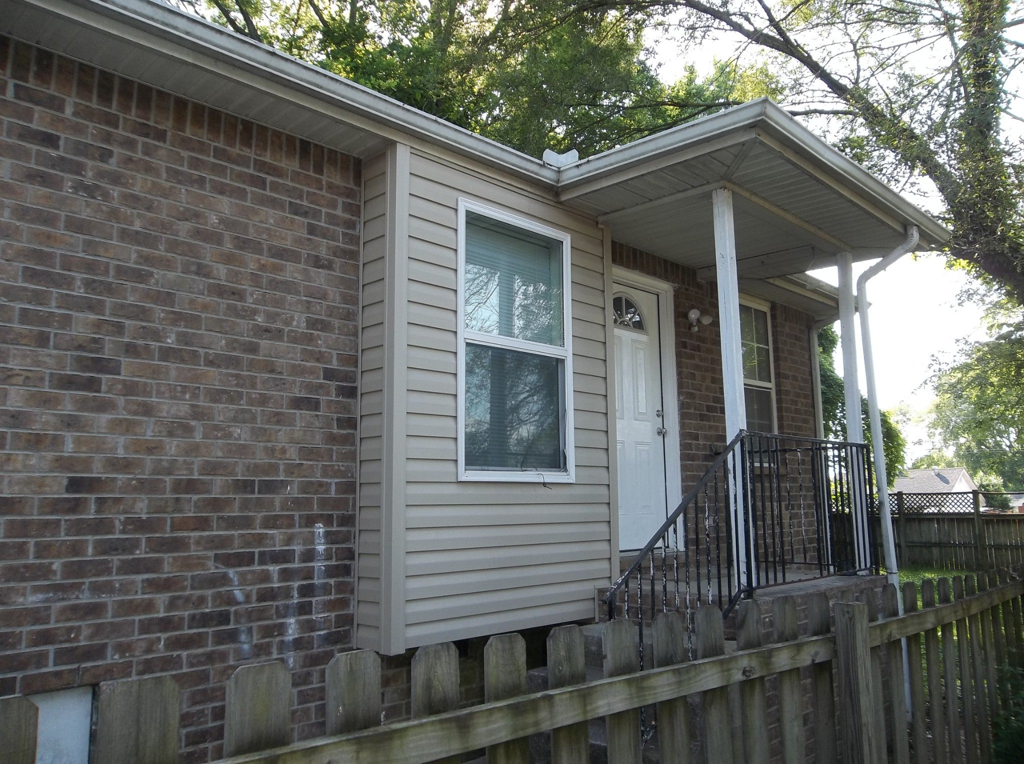 215 Ensley Ave