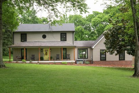 1610 Anderson Rd Hendersonville TN 37075