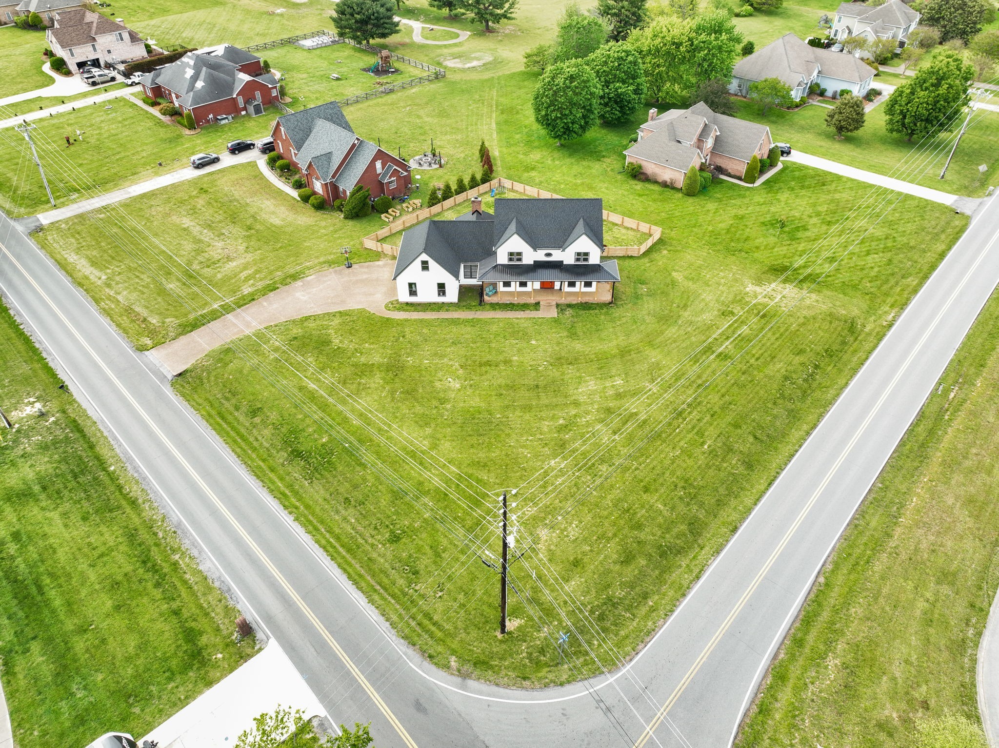 4921 Sango Rd