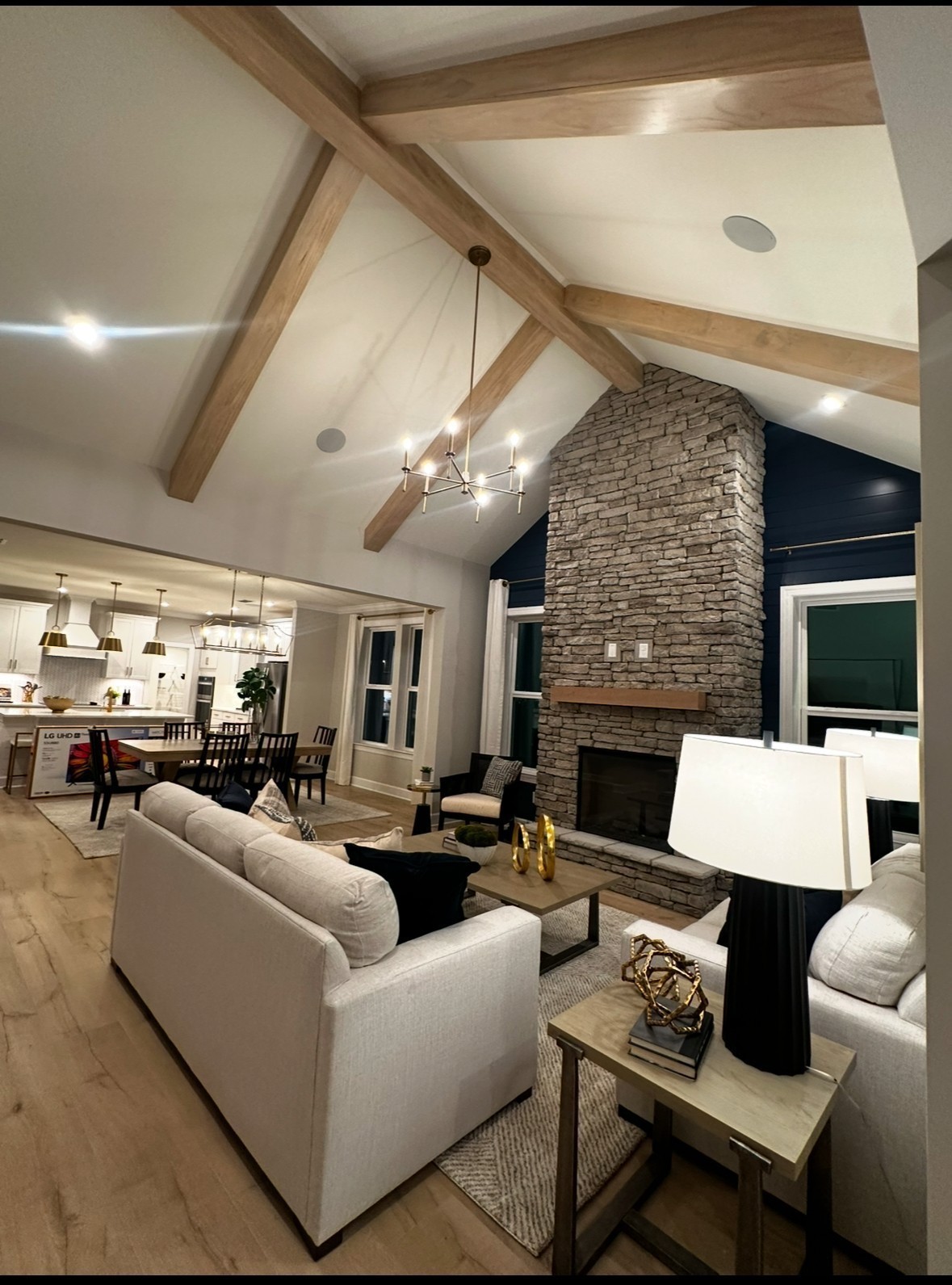 1004 Sycamore Estates
