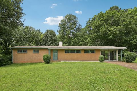929 Deervale Dr Nashville TN 37217