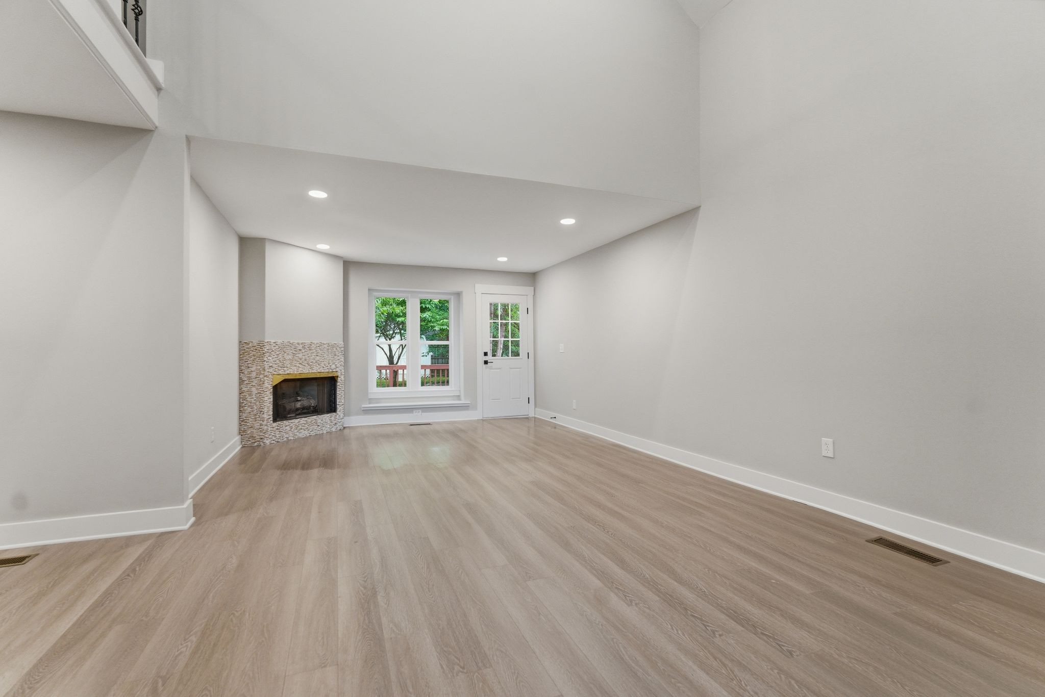 2918 Canterbury Ct