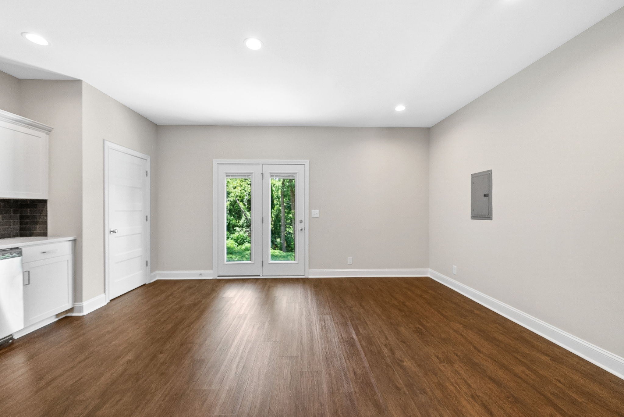 1803 Evans Rd 1