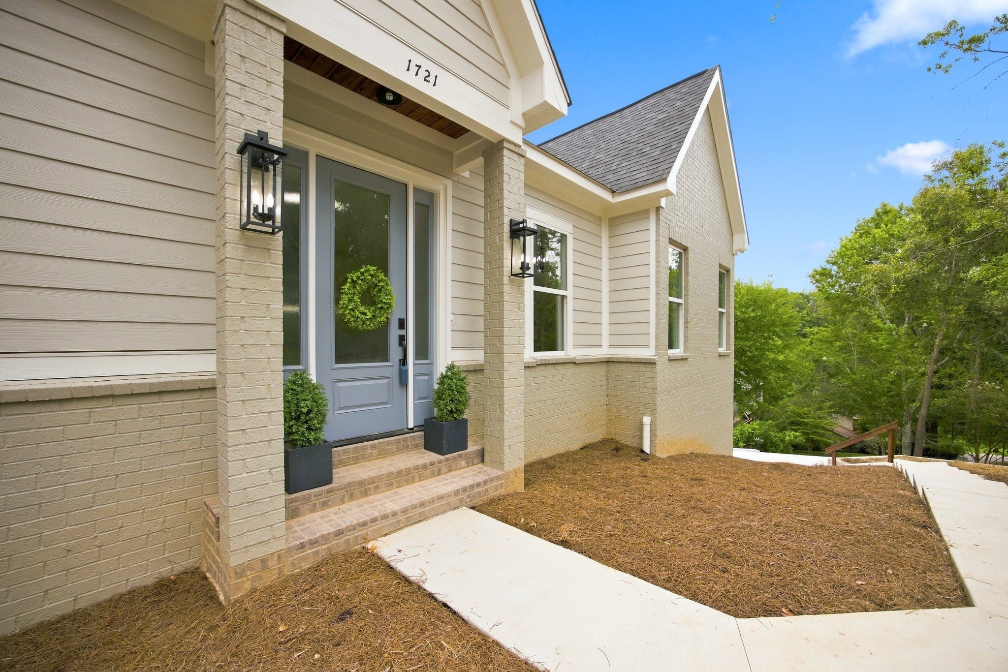 1721 Starboard Dr