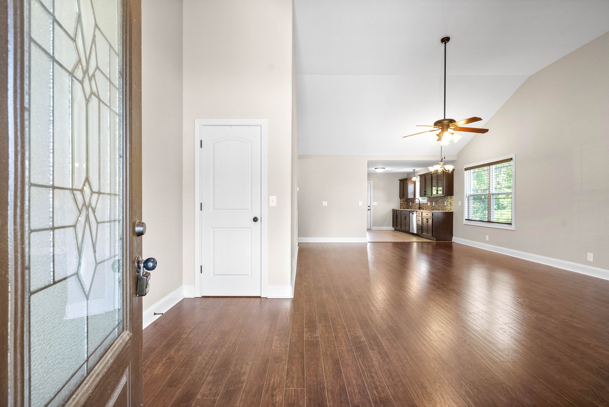 2944 Lancelot Ln