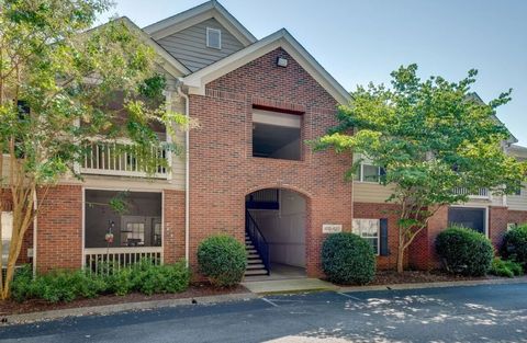 Photo of 6820 Highway 70 S #419, Nashville, TN 37221 (MLS # 3170473)