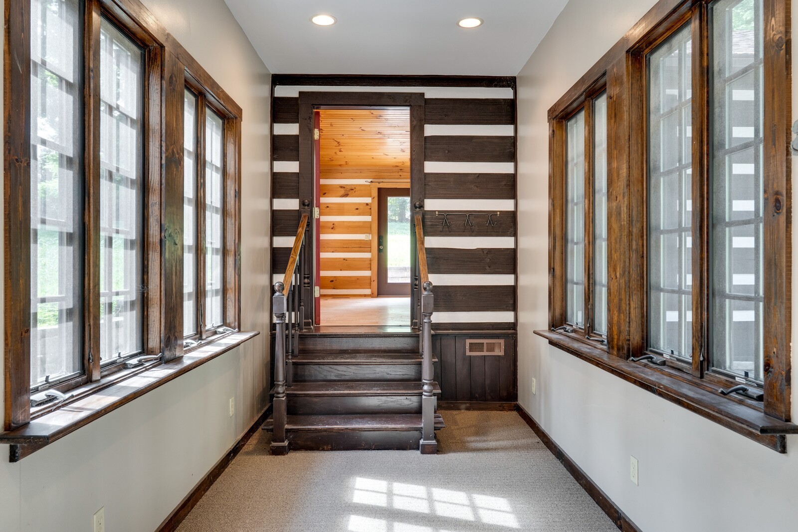 Brentwood, Tennessee, 37027, United States, 3 Bedrooms Bedrooms, ,3 BathroomsBathrooms,Residential,Active,1967284