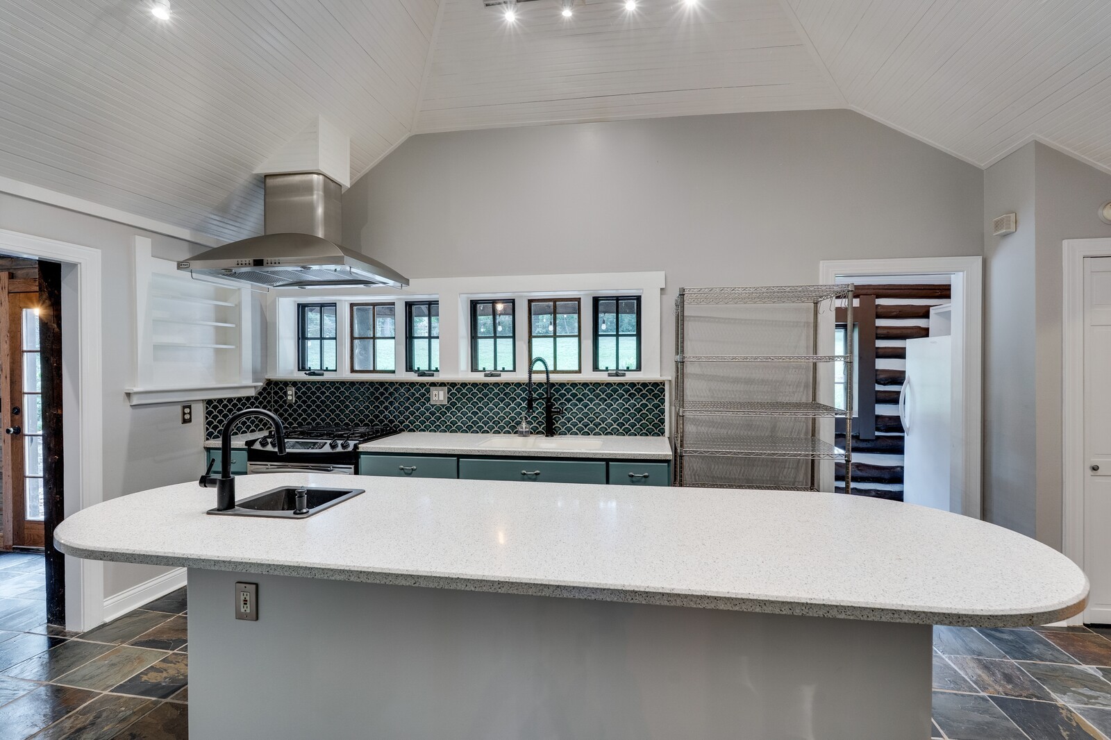 Brentwood, Tennessee, 37027, United States, 3 Bedrooms Bedrooms, ,3 BathroomsBathrooms,Residential,Active,1967284