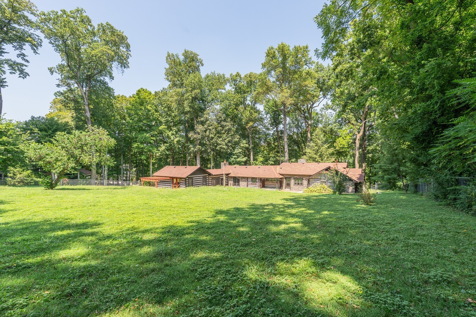 Brentwood, Tennessee, 37027, United States, 3 Bedrooms Bedrooms, ,3 BathroomsBathrooms,Residential,Active,1967284