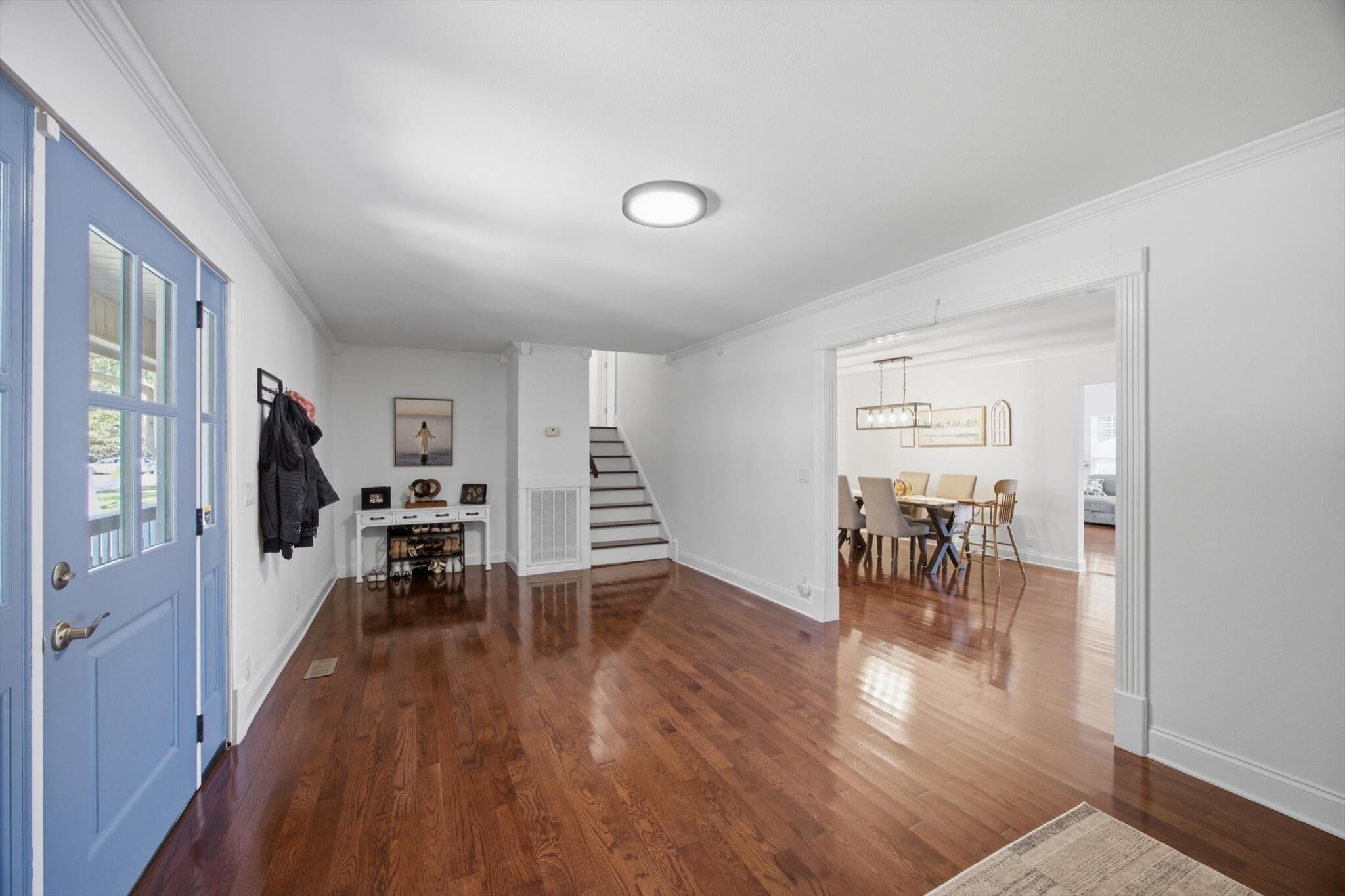 8252 Oxford Drive