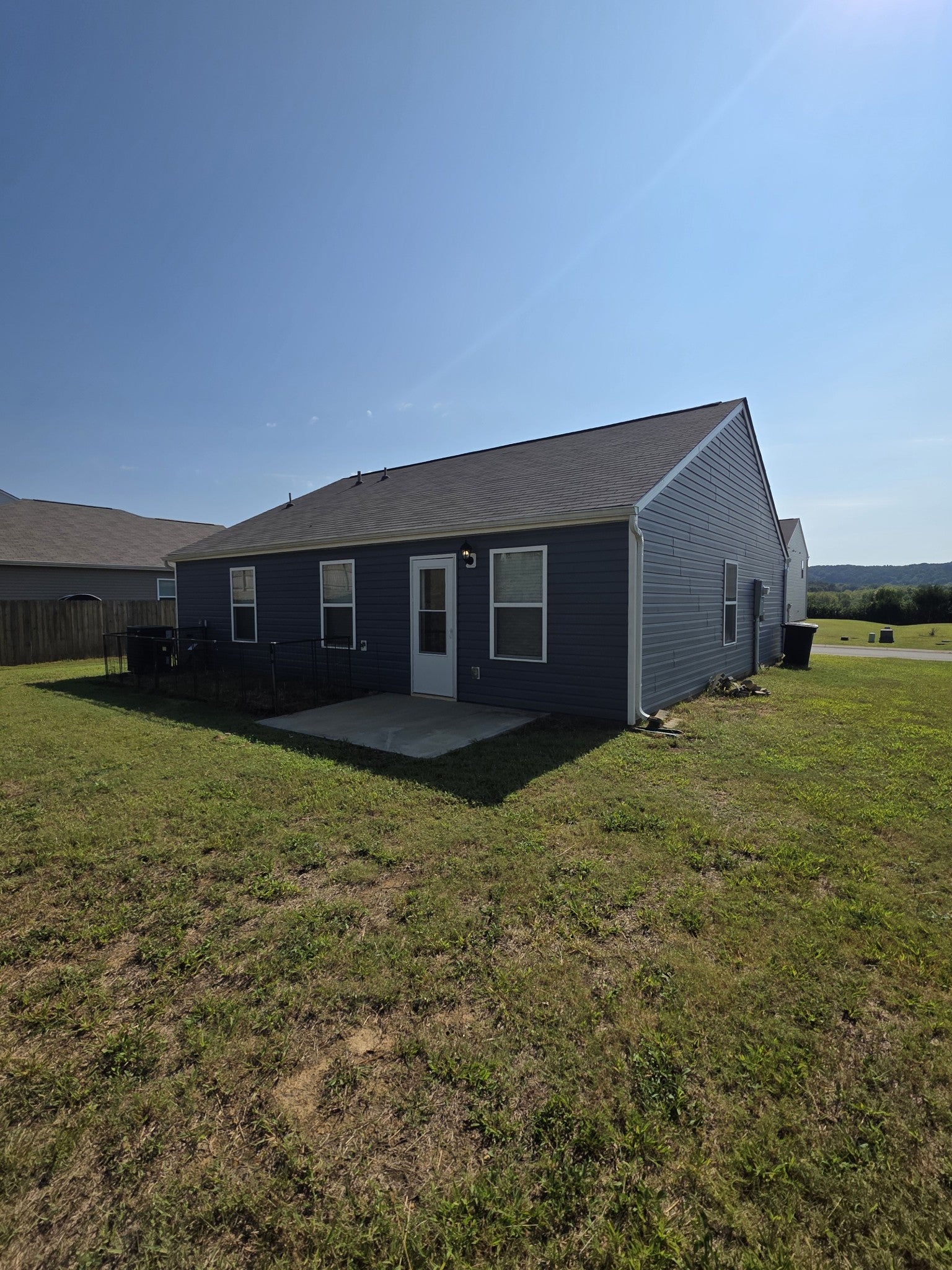 137 Crescent Cir